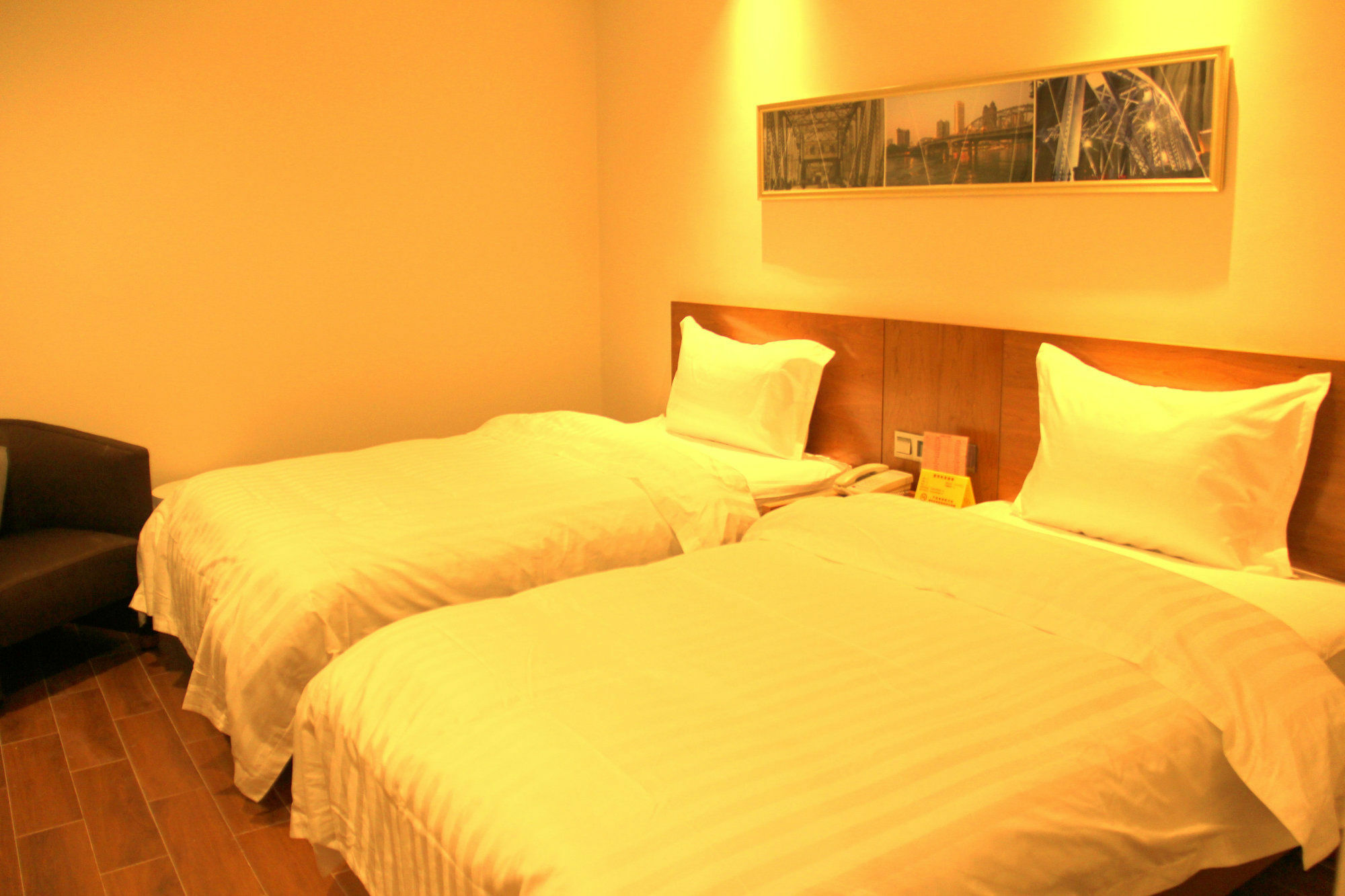 Lncommunity Guangzhou Haizhu Branch Extérieur photo